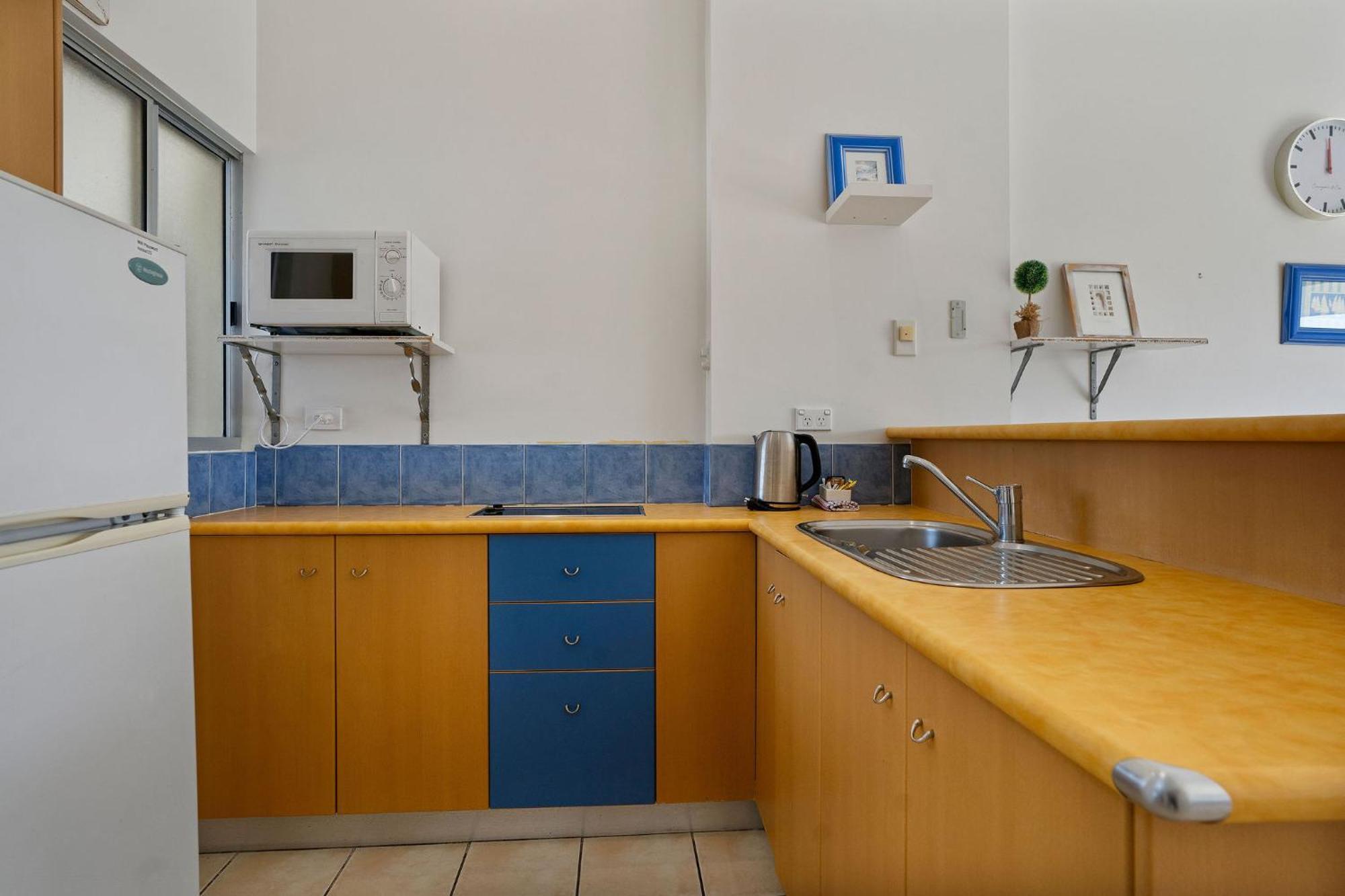 Noosa Parade Holiday Inn Экстерьер фото