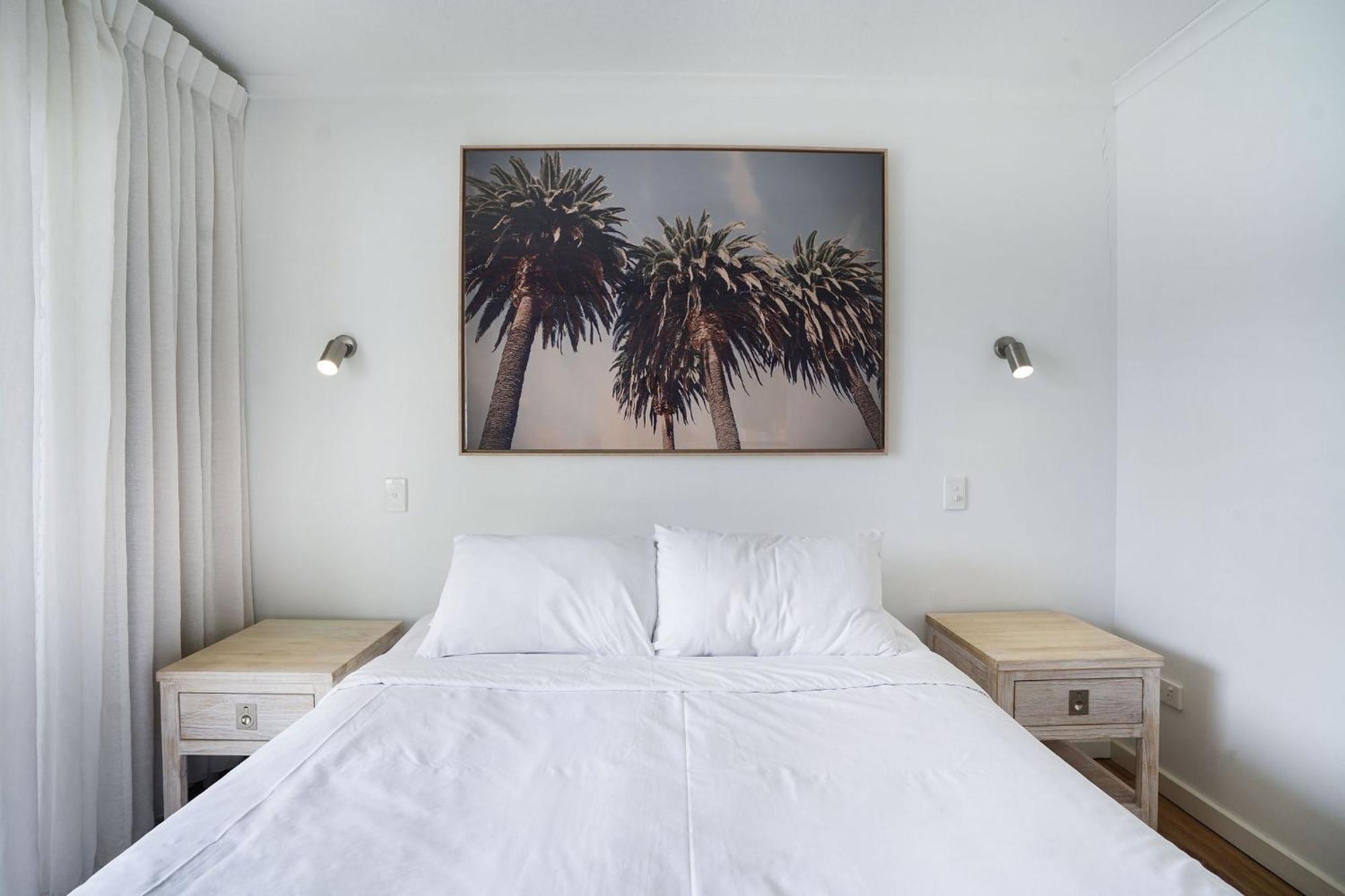 Noosa Parade Holiday Inn Номер фото