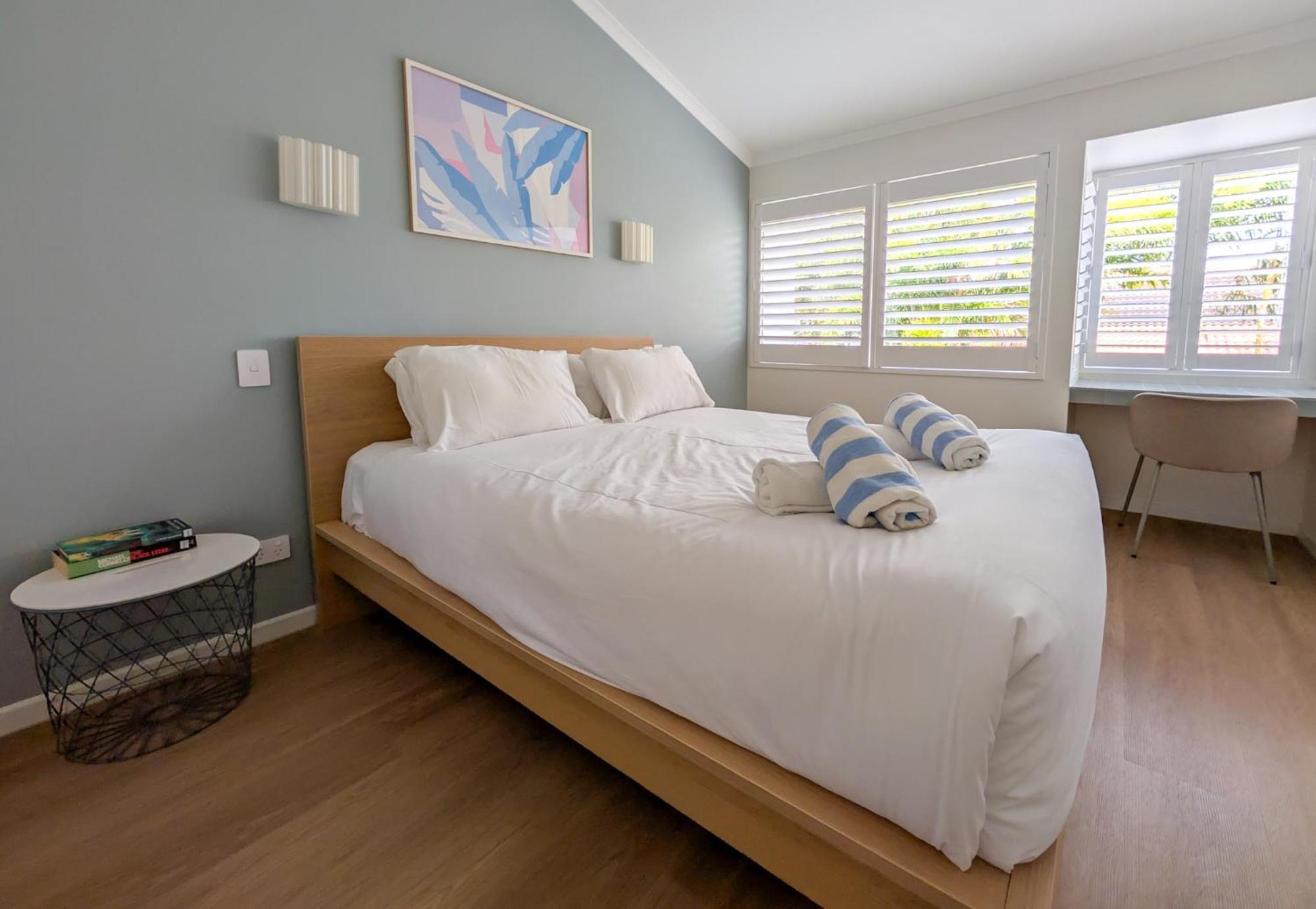 Noosa Parade Holiday Inn Экстерьер фото